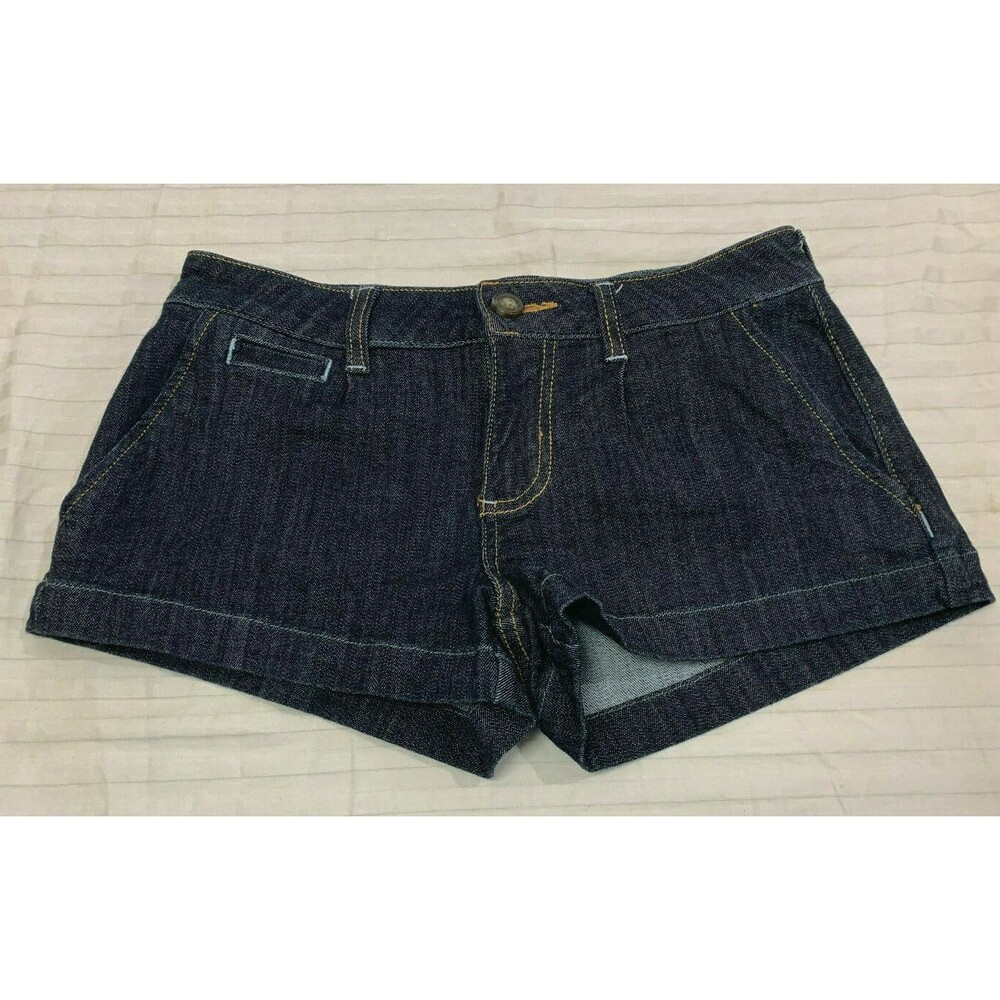 AMERICAN RAG CIE WOMENS JEANS SHORTS SIZE 0